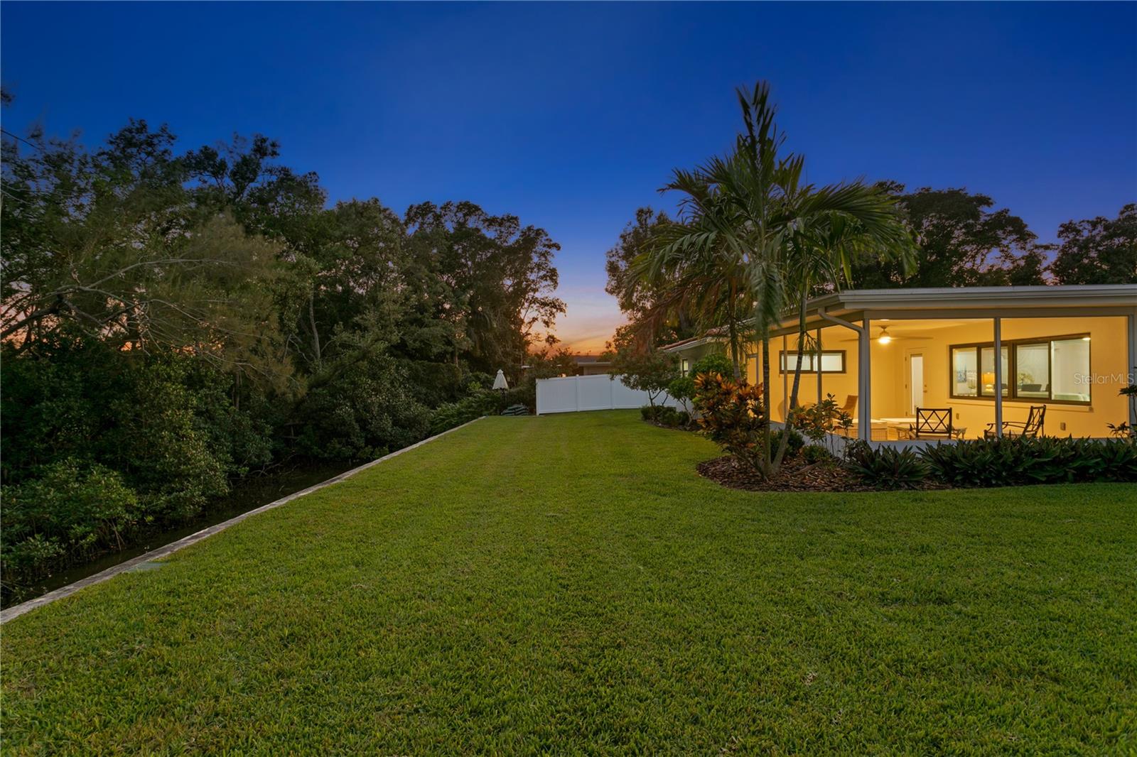 SNELL ISLES ESTATES - Residential