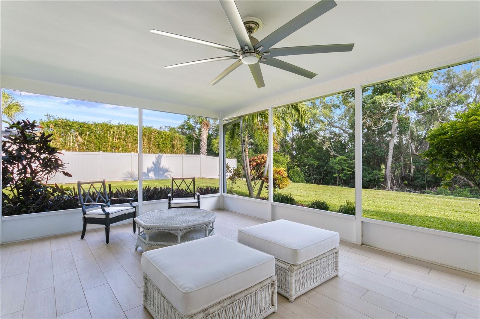 SNELL ISLES ESTATES - Residential