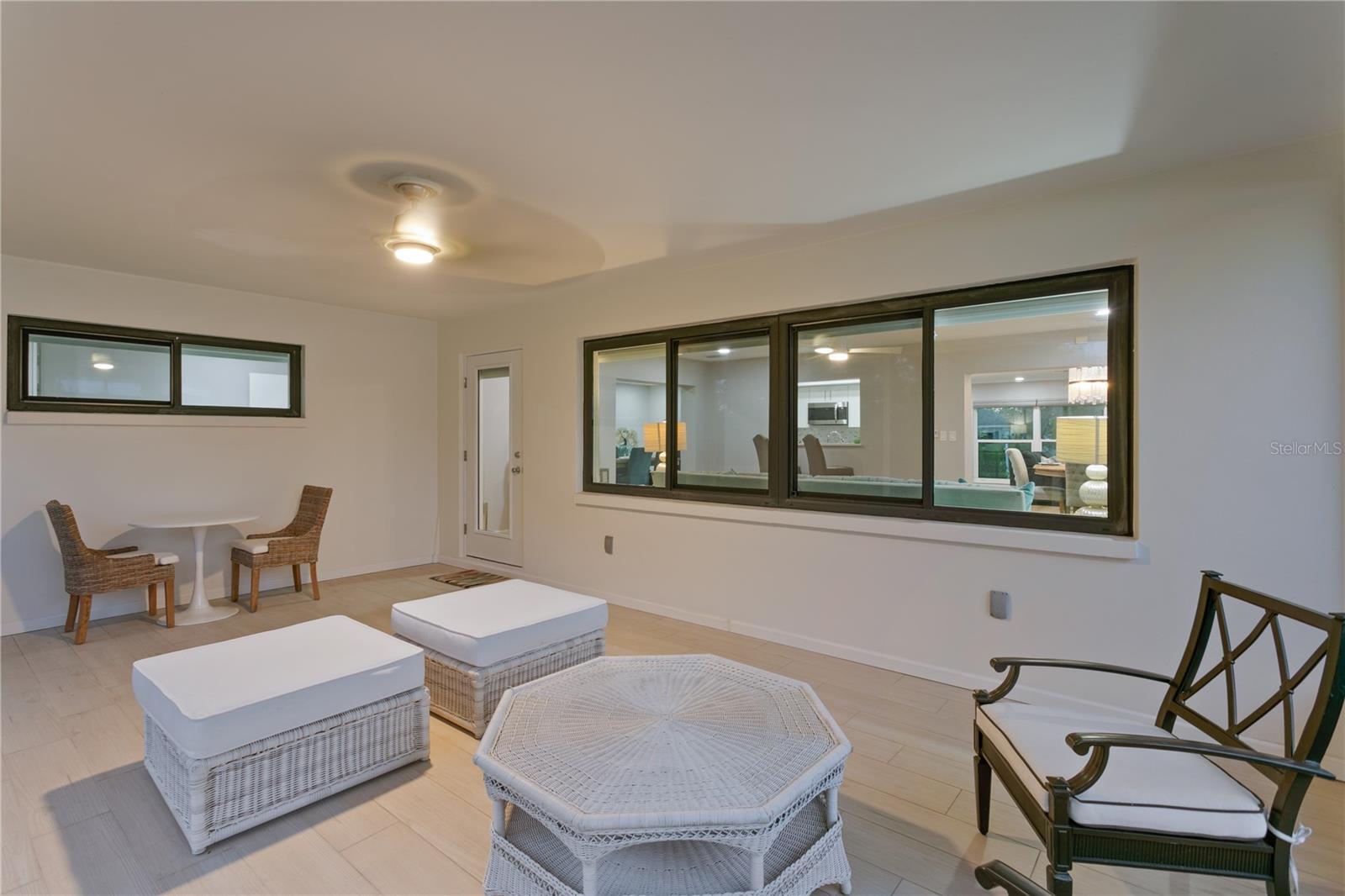 SNELL ISLES ESTATES - Residential