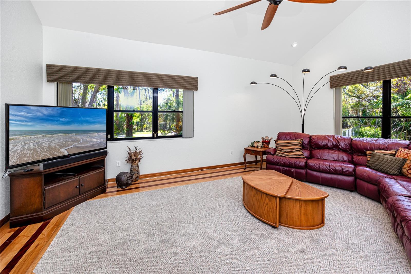 PINELLAS GROVES - Residential