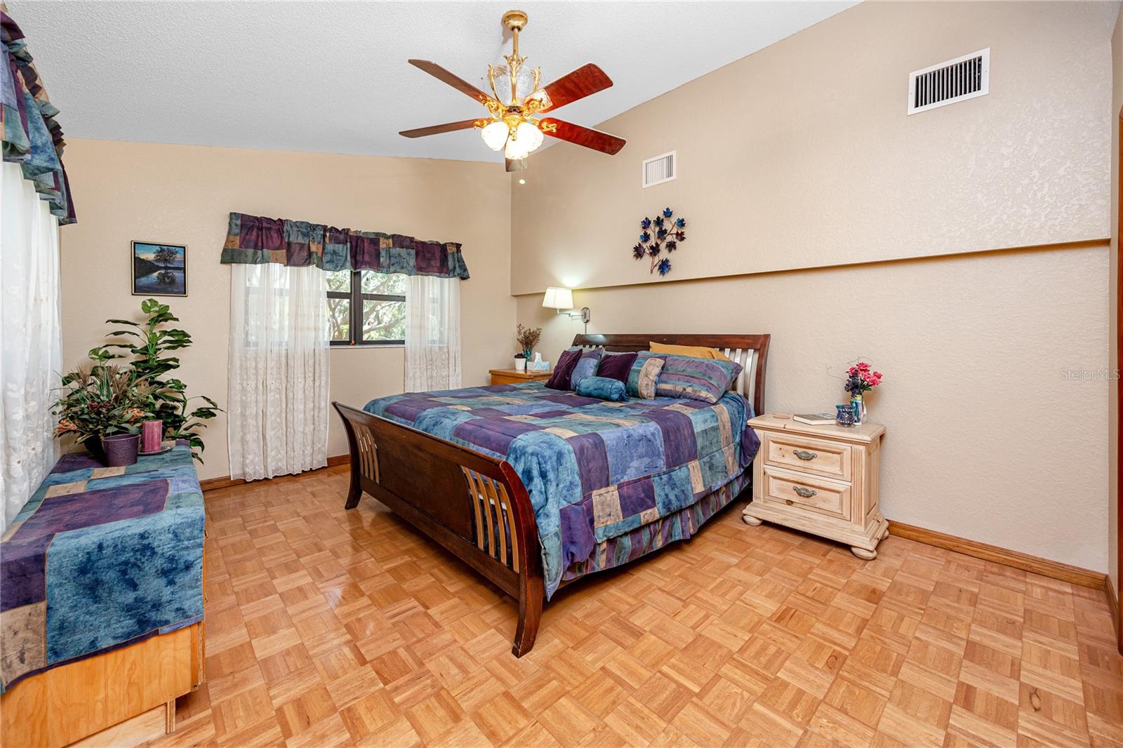 PINELLAS GROVES - Residential