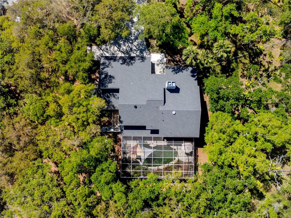 Photo of 9775 78th Avenue, Seminole, FL 33777 (MLS # TB8491331)