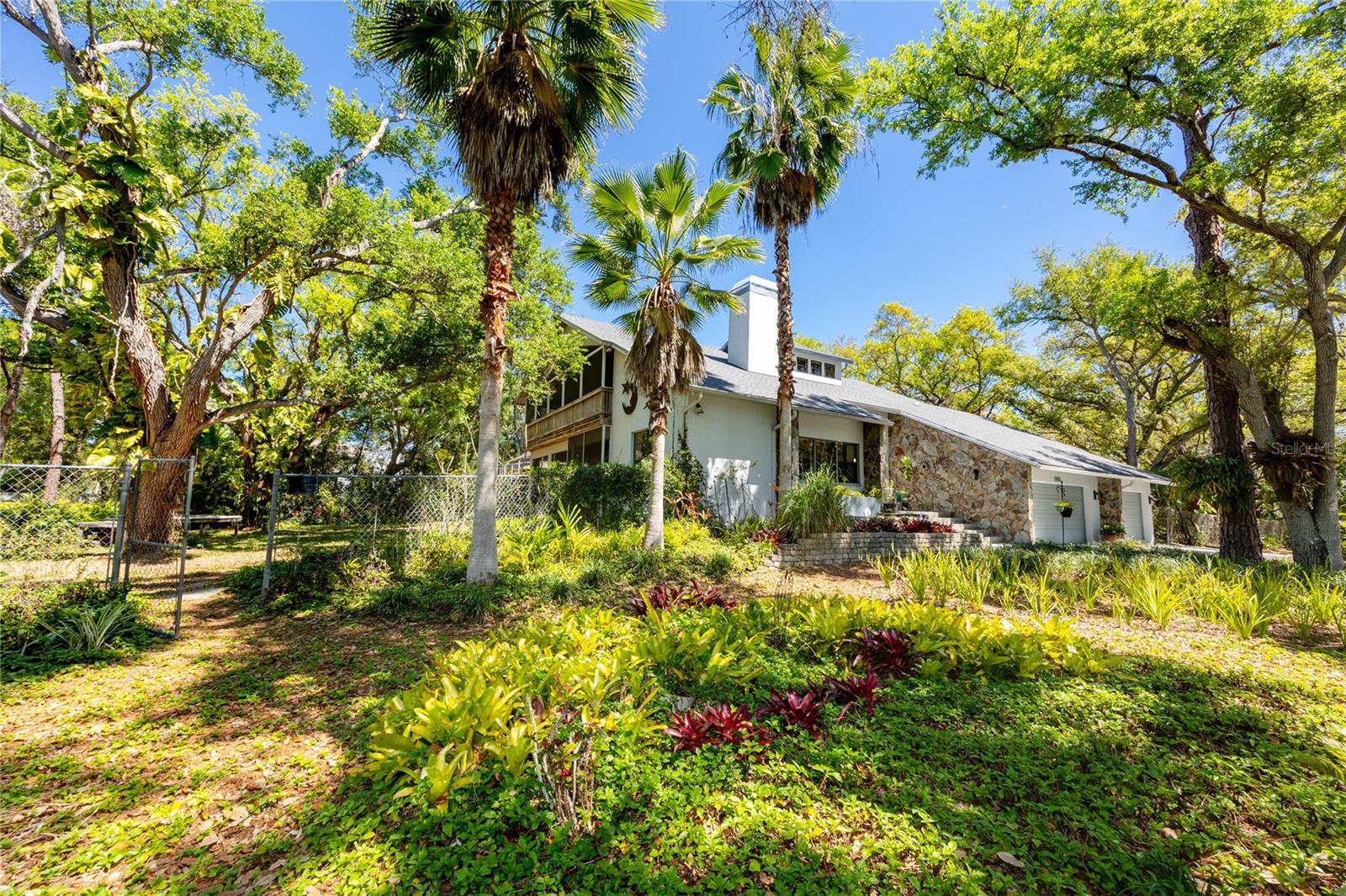 PINELLAS GROVES - Residential