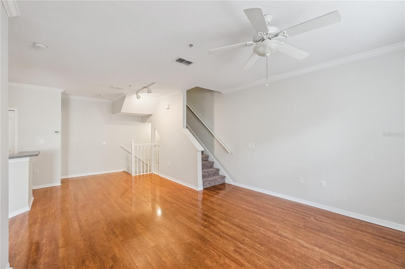 2837 SHADOW VIEW CIRCLE 2837