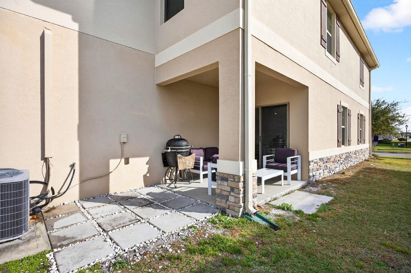 KINDRED PH 1E - Residential Lease