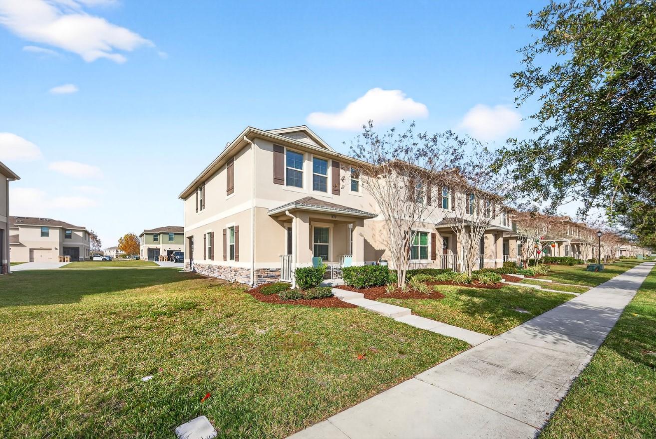 KINDRED PH 1E - Residential Lease