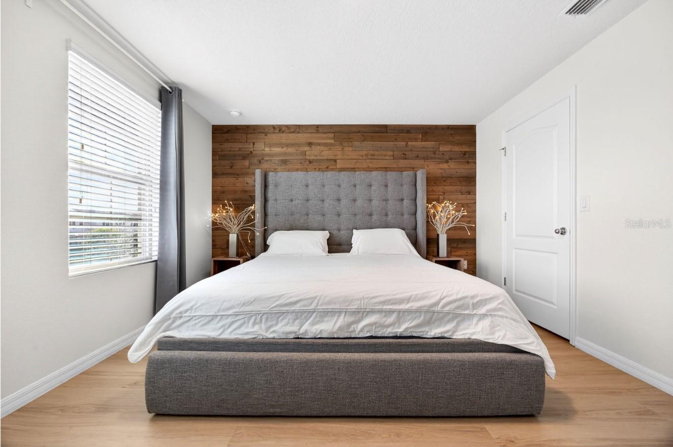 KINDRED PH 1E - Residential Lease