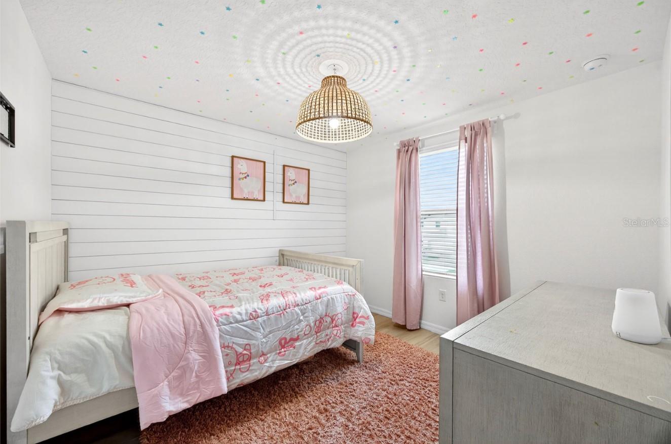 KINDRED PH 1E - Residential Lease