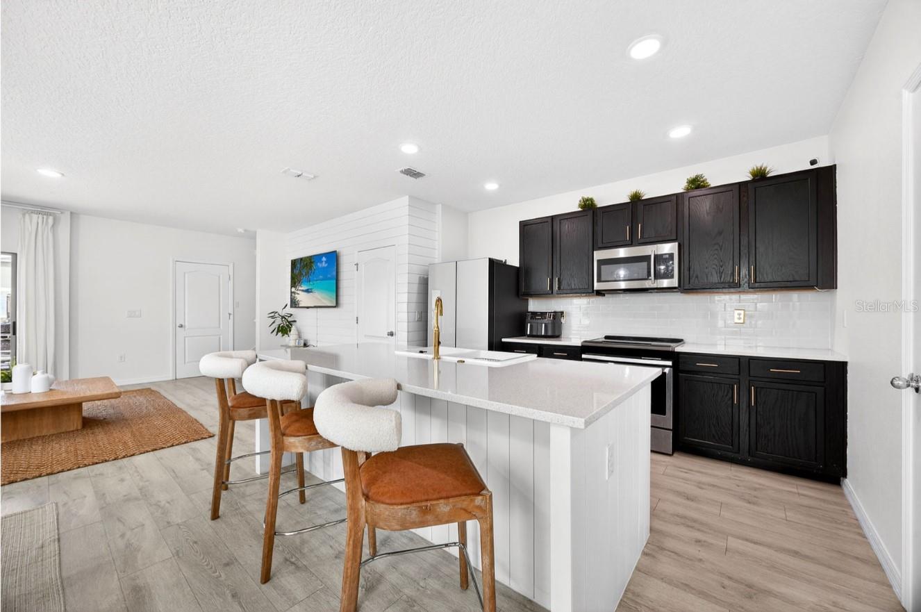 KINDRED PH 1E - Residential Lease