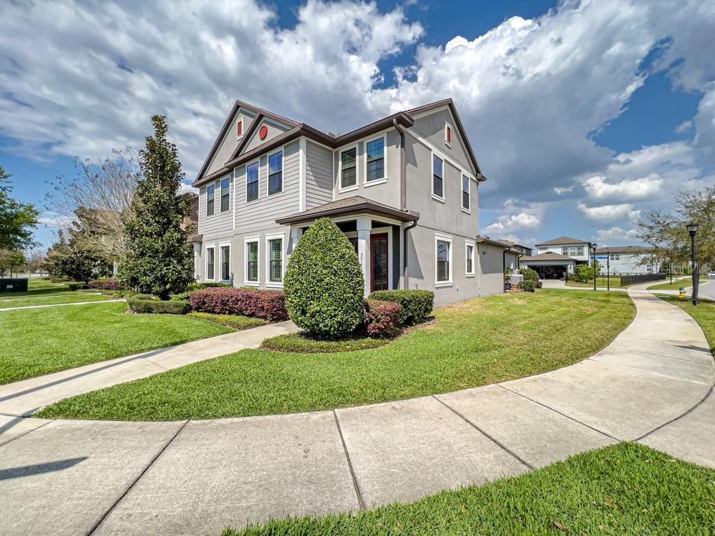 Photo of 5742 Circa Fishhawk Boulevard, Lithia, FL 33547 (MLS # TB8484142)