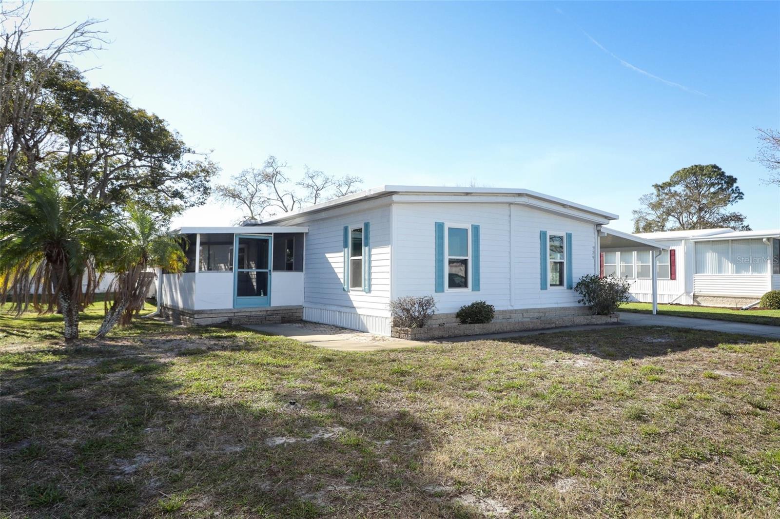 739 INDIAN HILL DRIVE