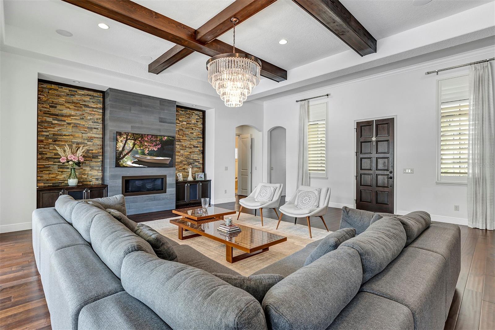 WATERSTONE - Residential