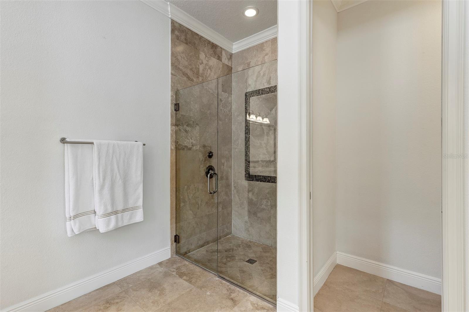 WATERSTONE - Residential