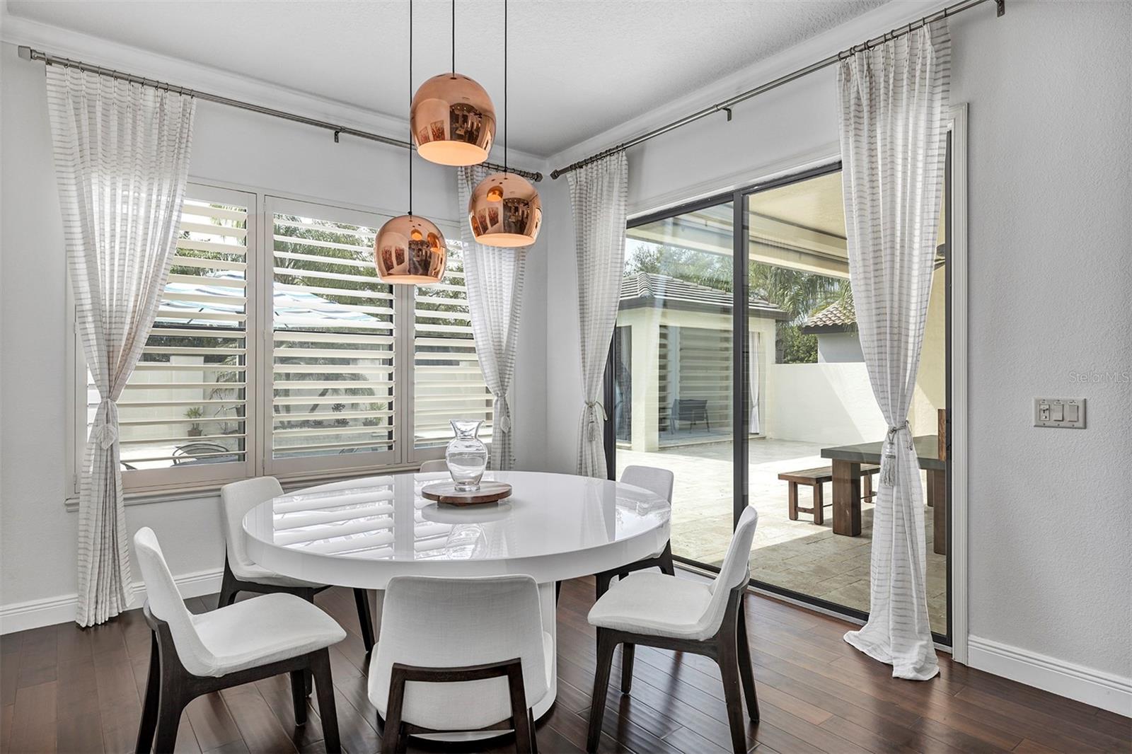 WATERSTONE - Residential