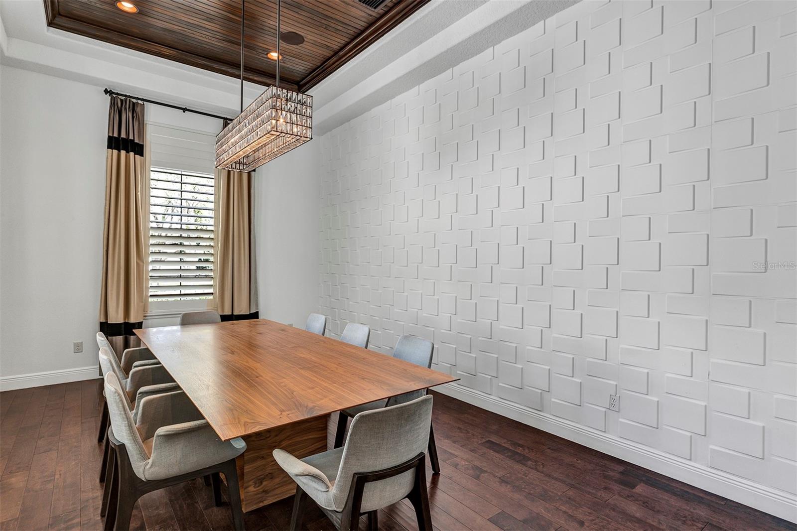 WATERSTONE - Residential