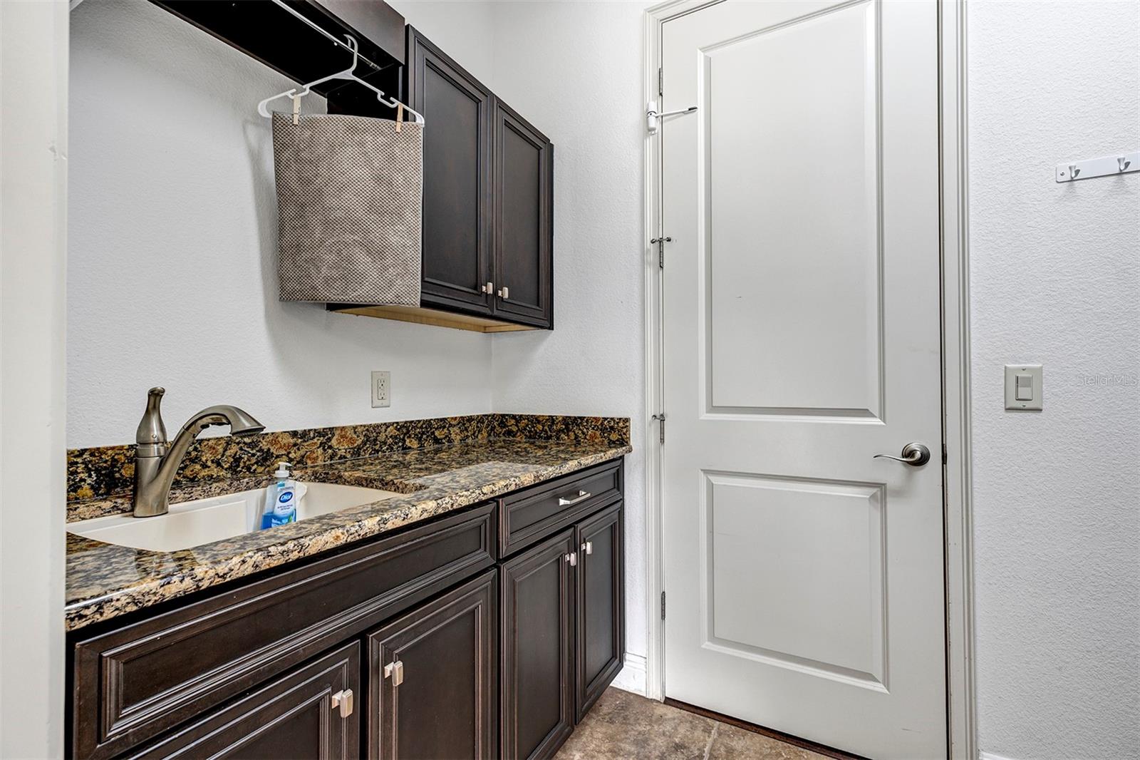 WATERSTONE - Residential