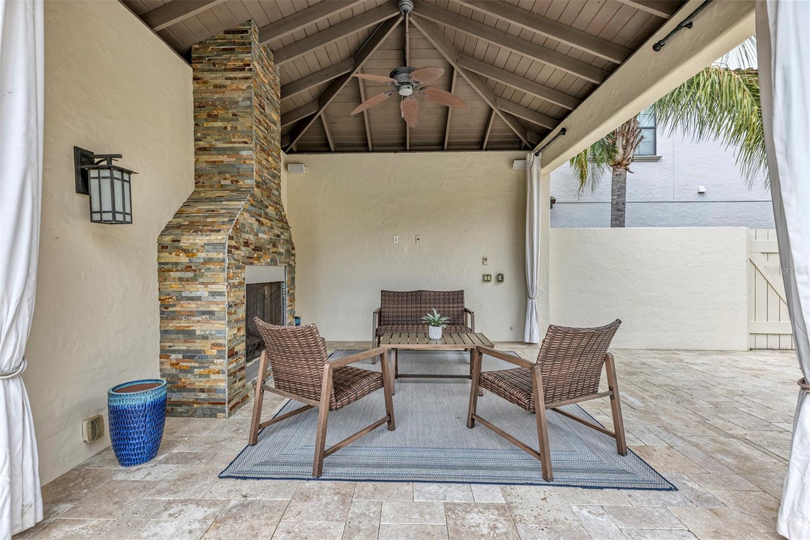 WATERSTONE - Residential