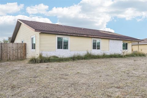 Search Sarasota & Manatee County Homes 189 8635 CHESEBRO AVENUE NORTH PORT FL 34287