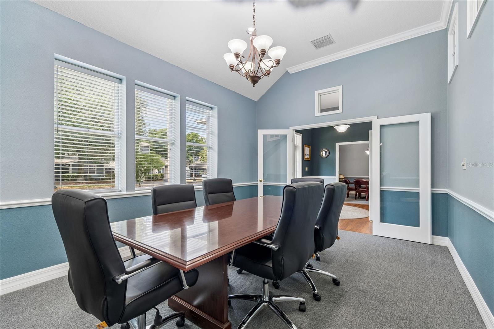 HENDERSONS TAMPA HEIGHTS - Commercial Sale