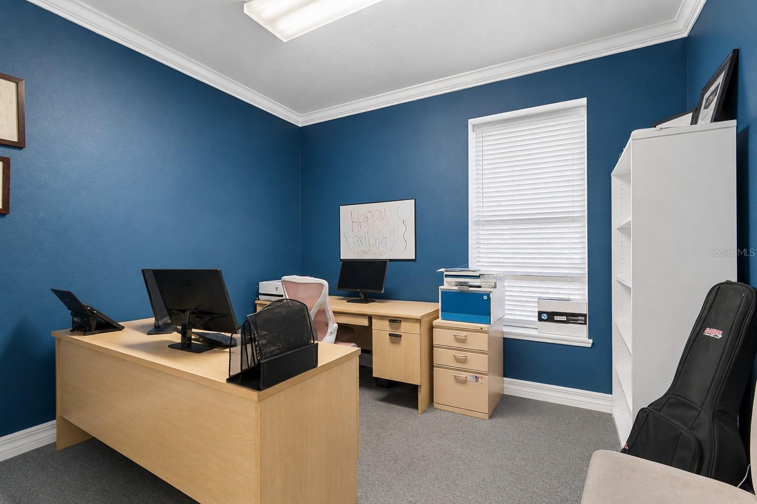 HENDERSONS TAMPA HEIGHTS - Commercial Sale