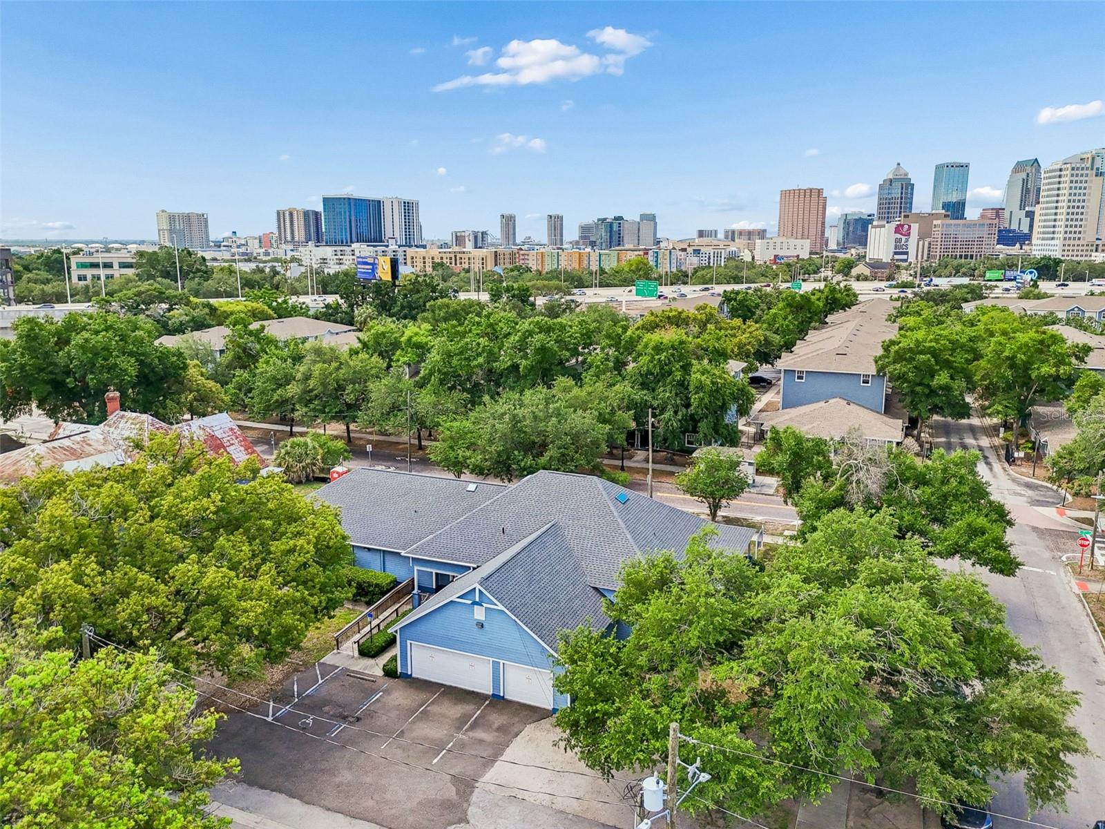 HENDERSONS TAMPA HEIGHTS - Commercial Sale
