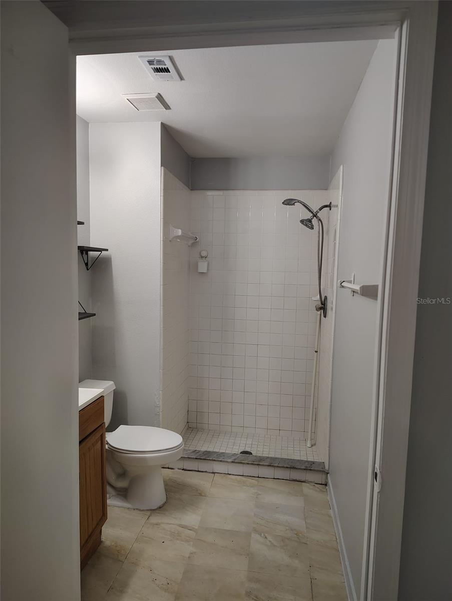 ISLAND COVE VILLAS PH 03 - Residential Lease