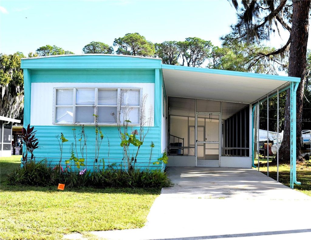 Photo of 1625 Bass Avenue, Seville, FL 32190 (MLS # V4946121)