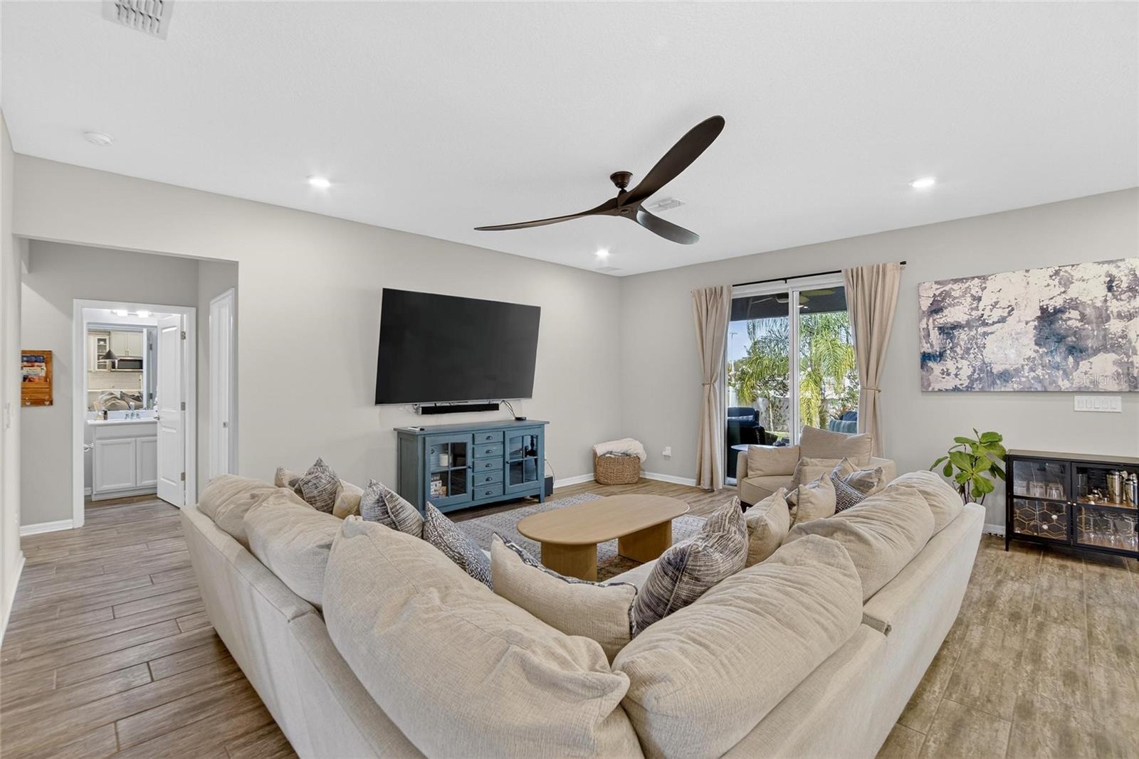 PROVIDENCE RESERVE - Residential