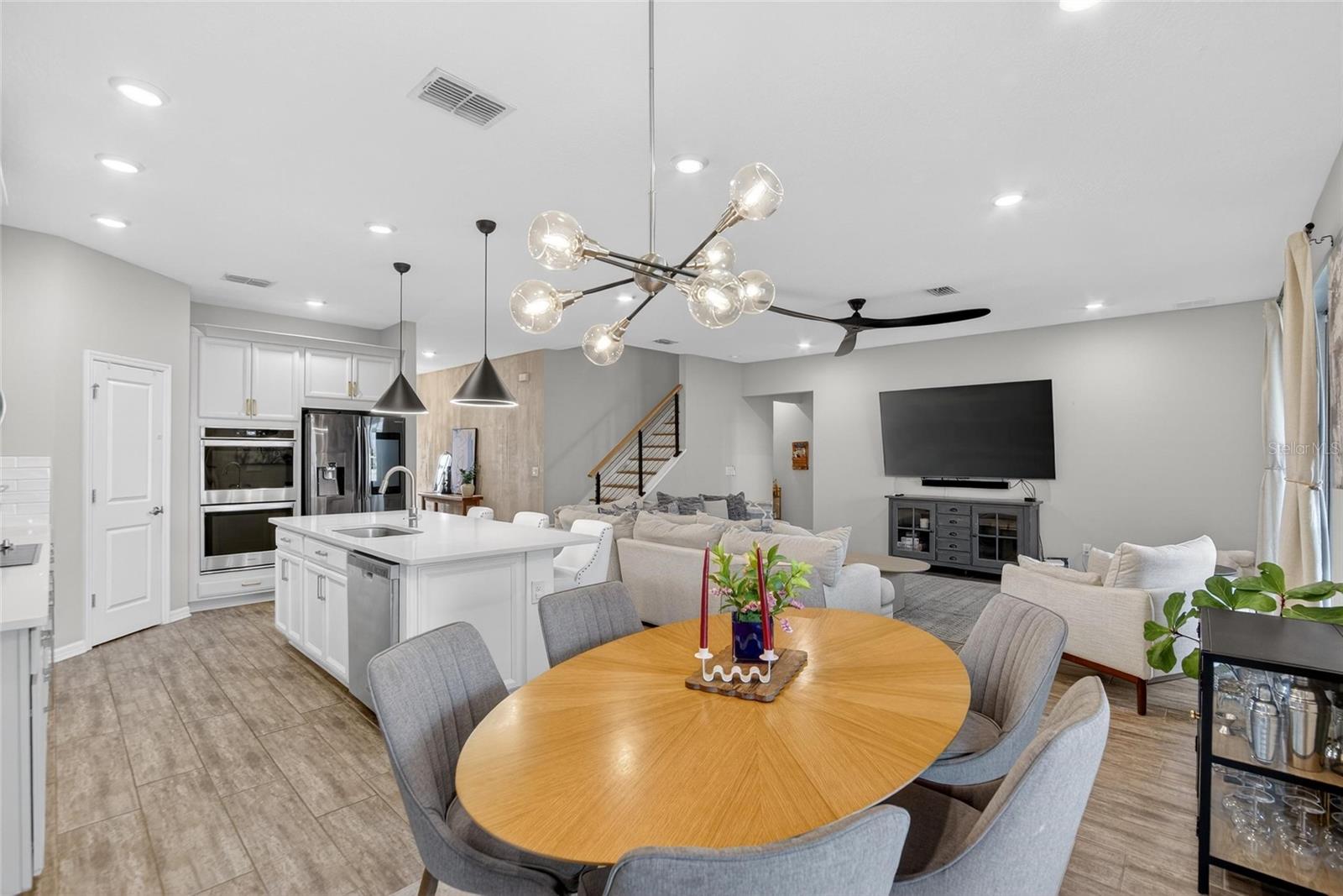 PROVIDENCE RESERVE - Residential