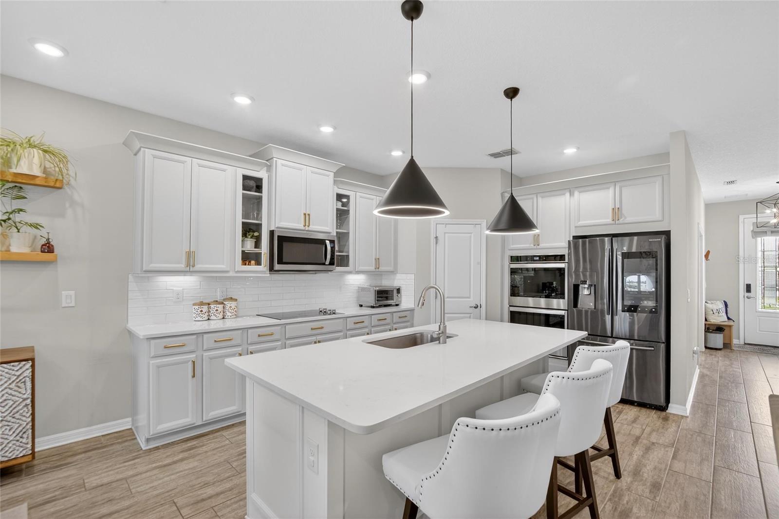 PROVIDENCE RESERVE - Residential