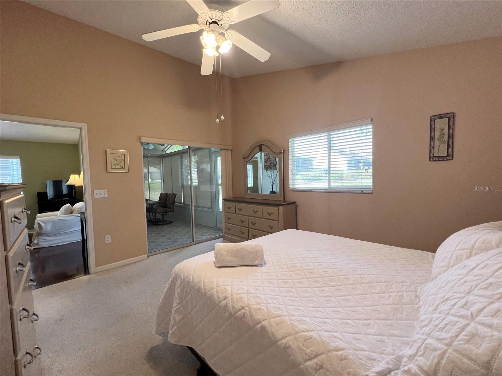 OCALA PALMS UN I - Residential Lease
