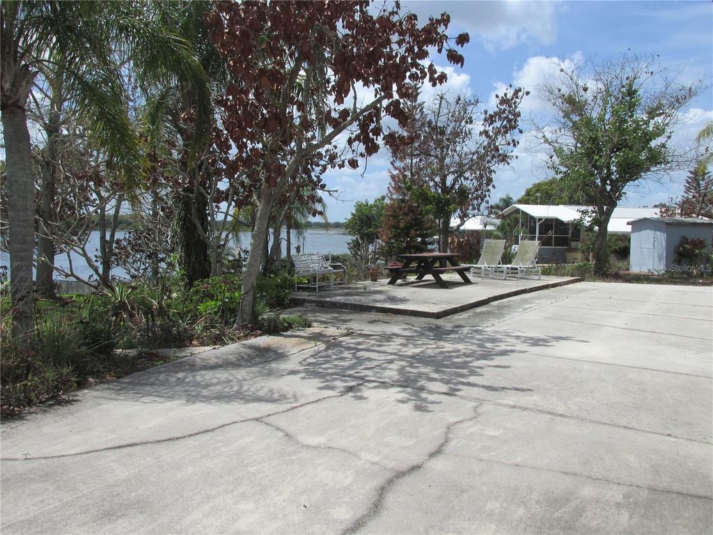 Photo of 9 Blue Quill Circle, Lake Wales, FL 33898 (MLS # K4903386)