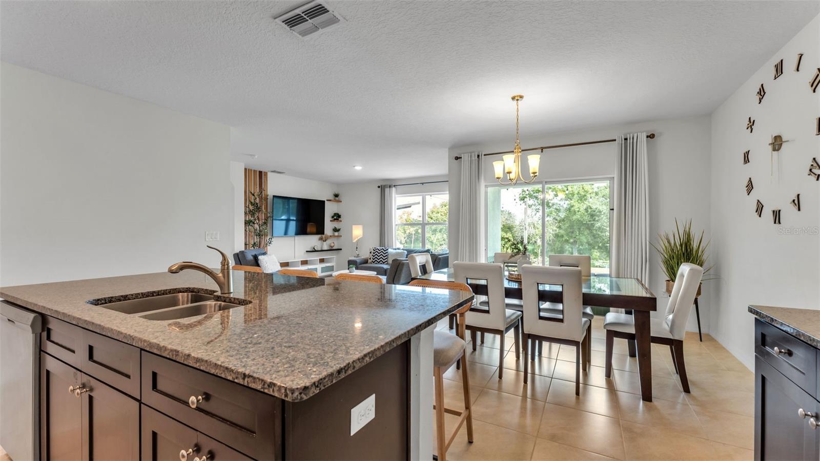 BRIDGEPORT LAKES PH 1 - Residential