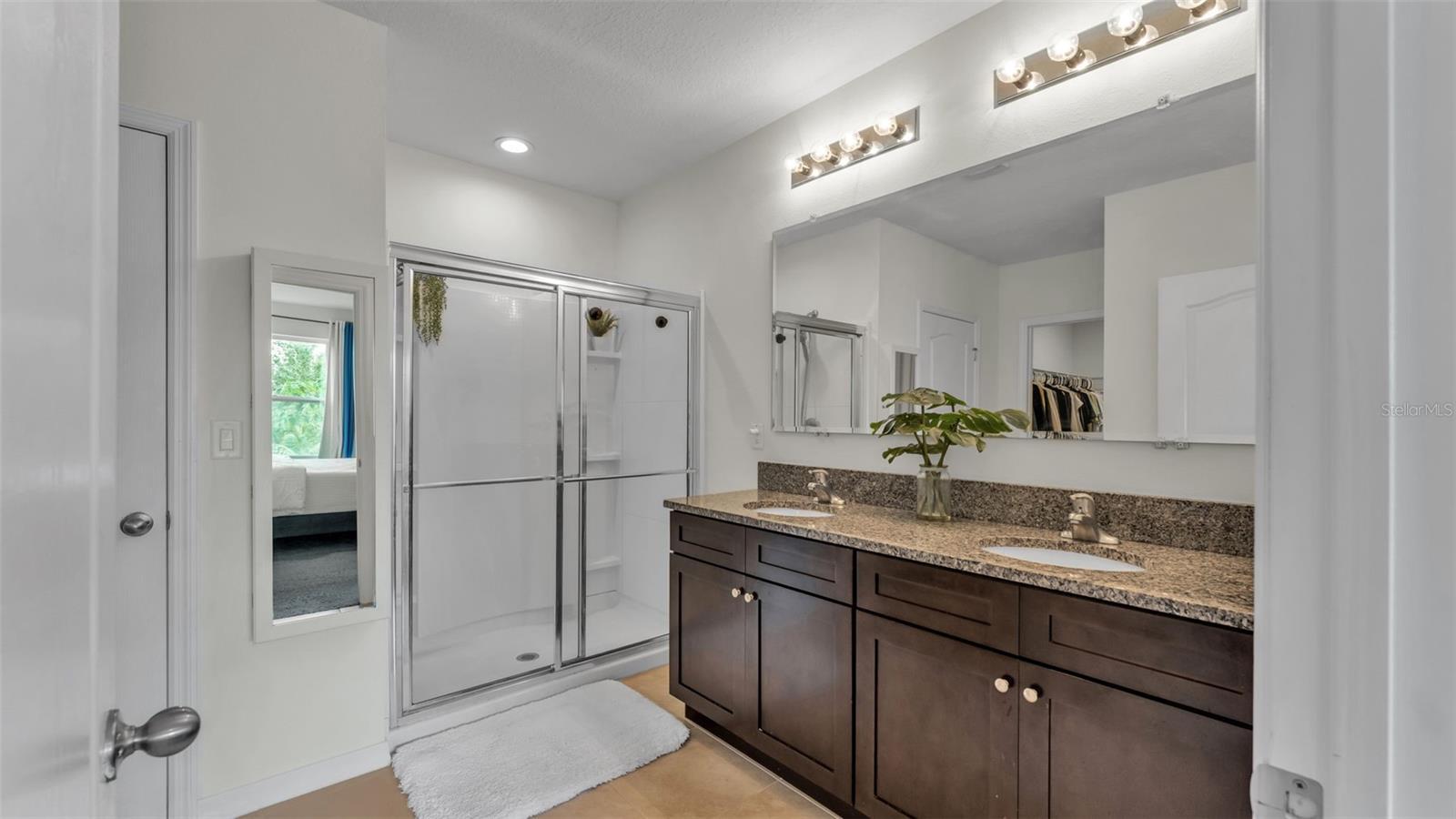 BRIDGEPORT LAKES PH 1 - Residential