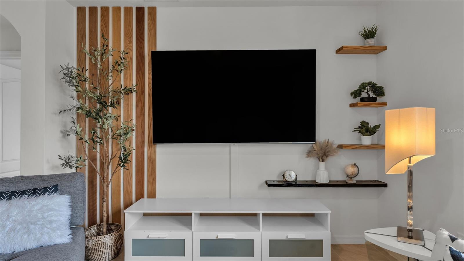 BRIDGEPORT LAKES PH 1 - Residential