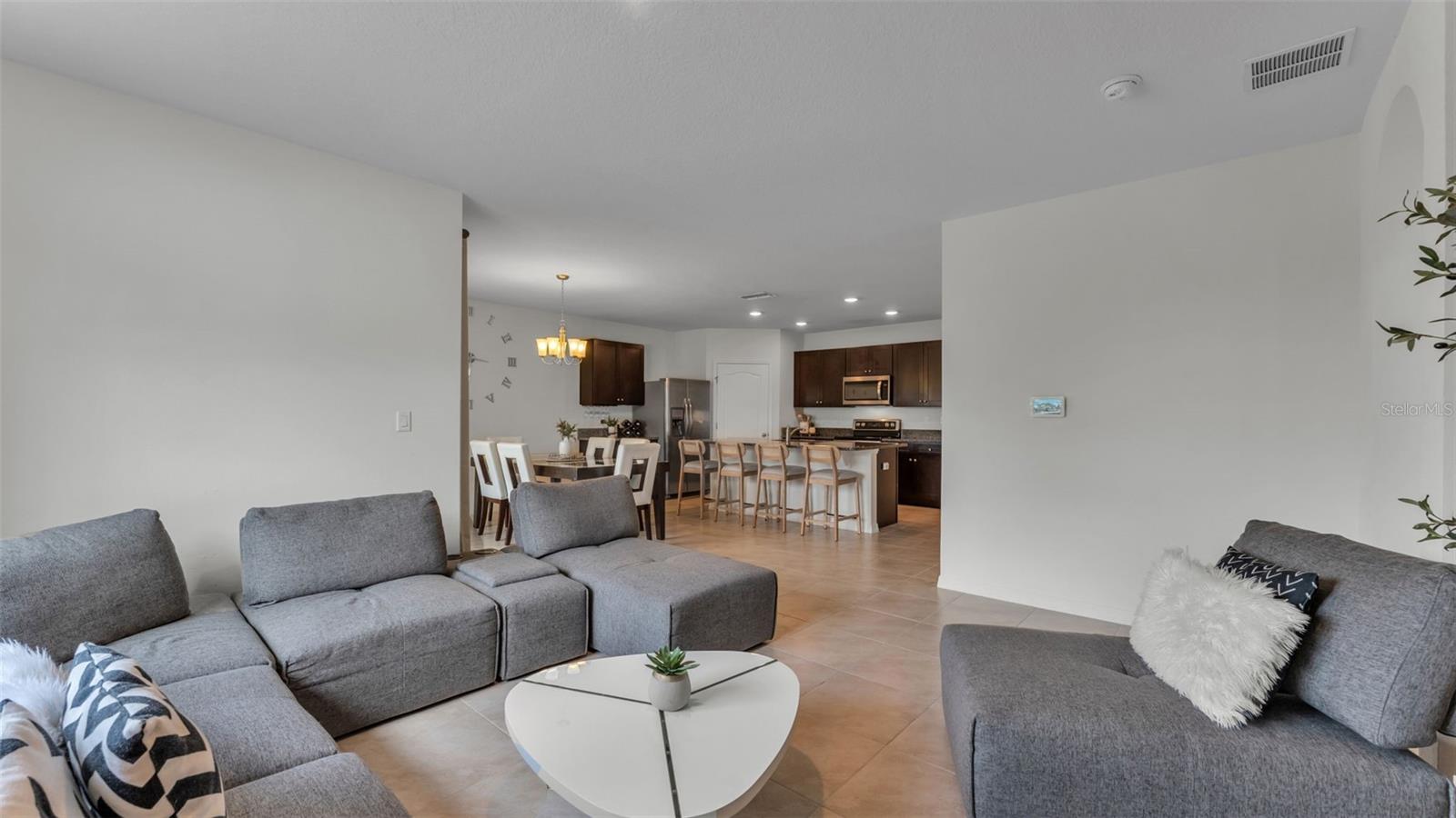 BRIDGEPORT LAKES PH 1 - Residential