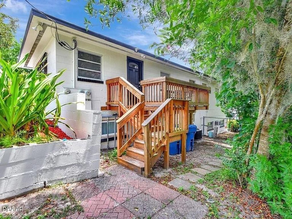 Photo of 311 N Blue Lake Terrace, Deland, FL 32724 (MLS # TB8493632)