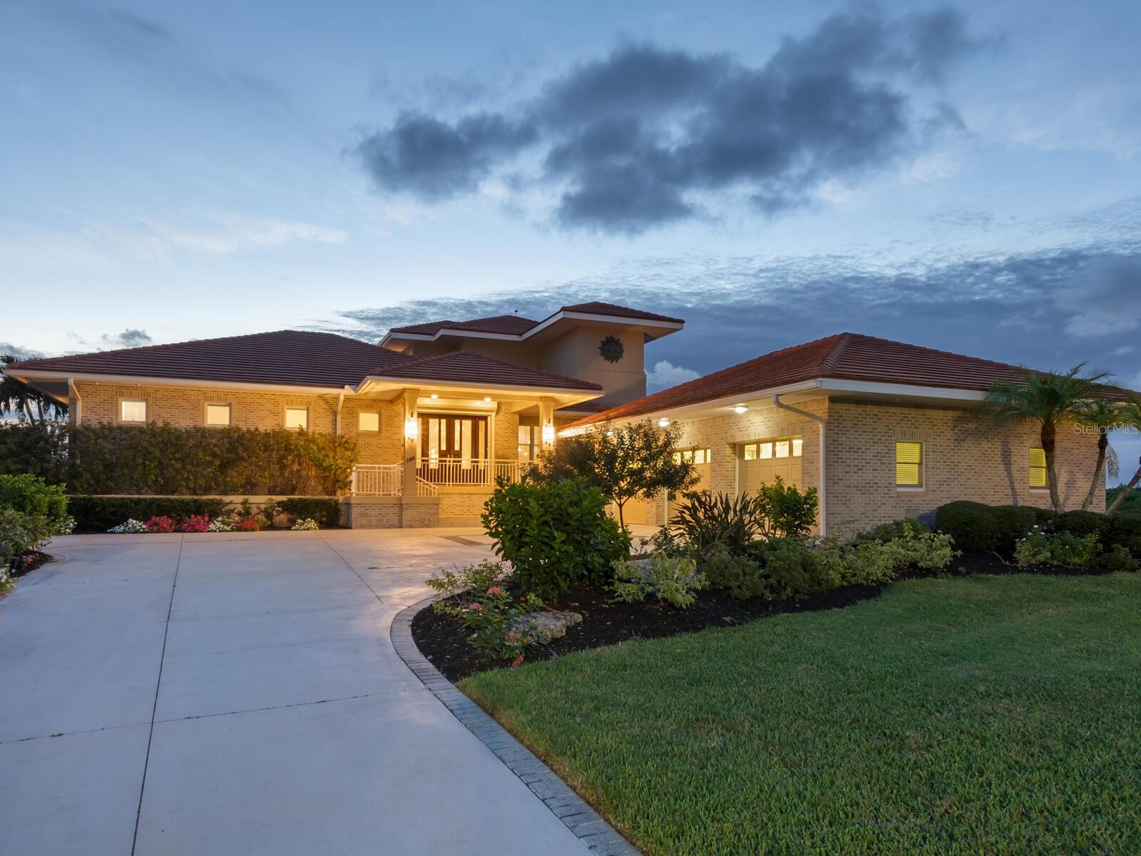 BAYWOOD COLONY WESTPORT SEC 2 - Residential