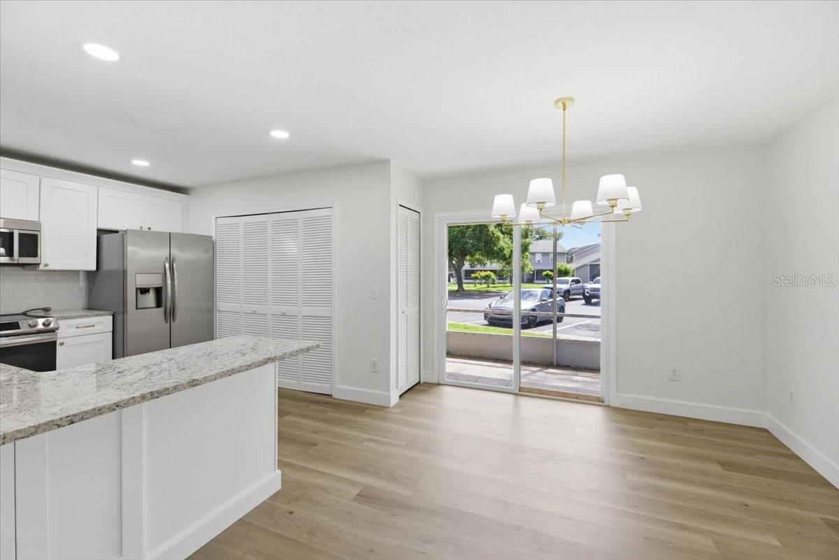 THATCHERS LANDING CONDO 03 - Residential