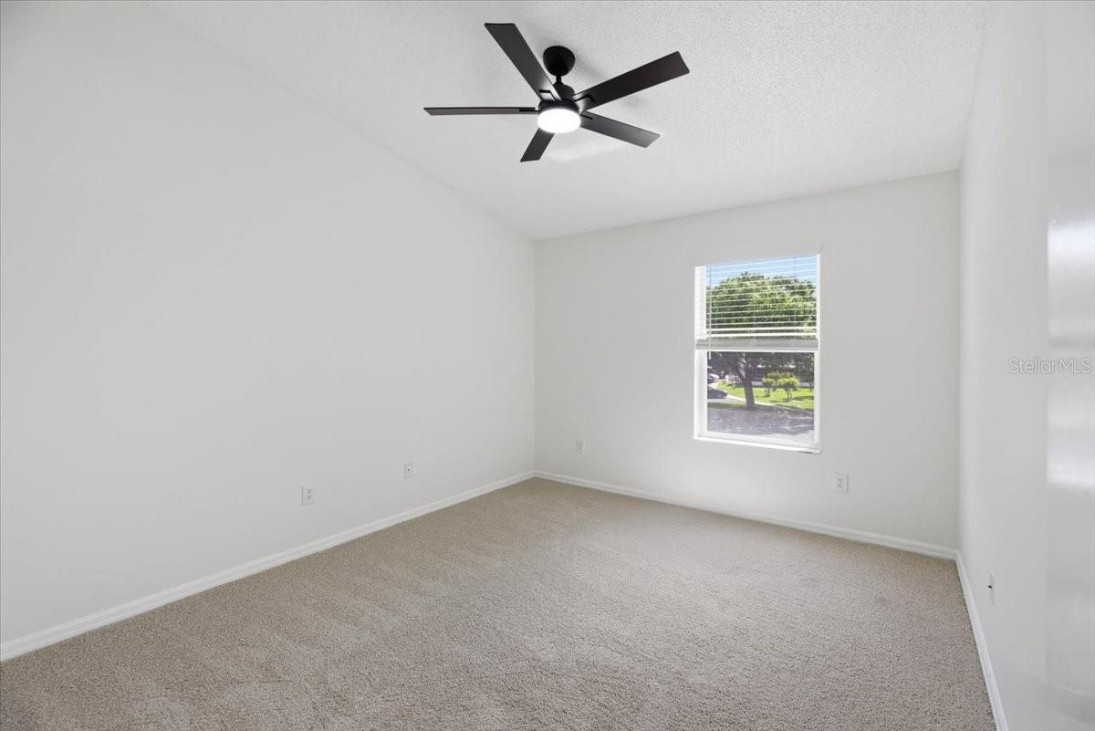 THATCHERS LANDING CONDO 03 - Residential