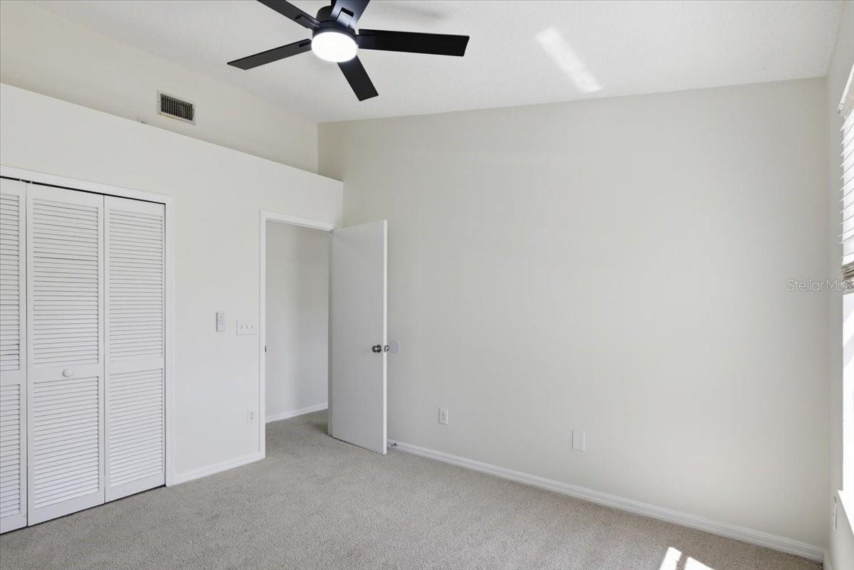 THATCHERS LANDING CONDO 03 - Residential