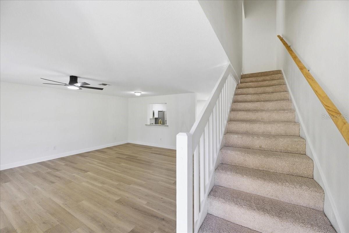 THATCHERS LANDING CONDO 03 - Residential