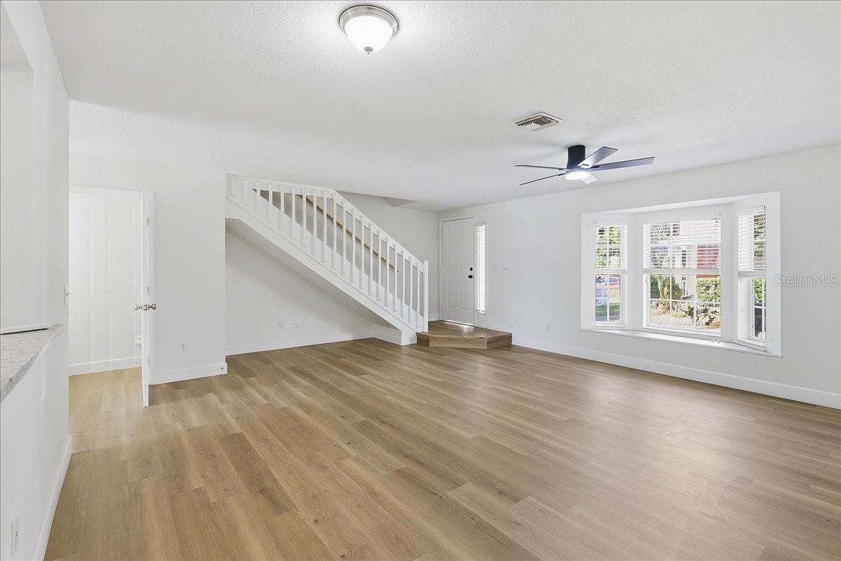 THATCHERS LANDING CONDO 03 - Residential