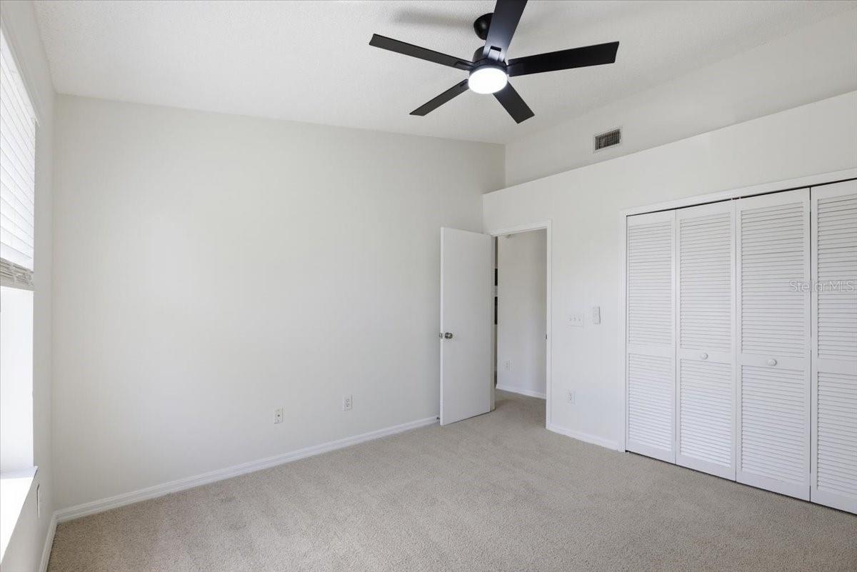 THATCHERS LANDING CONDO 03 - Residential