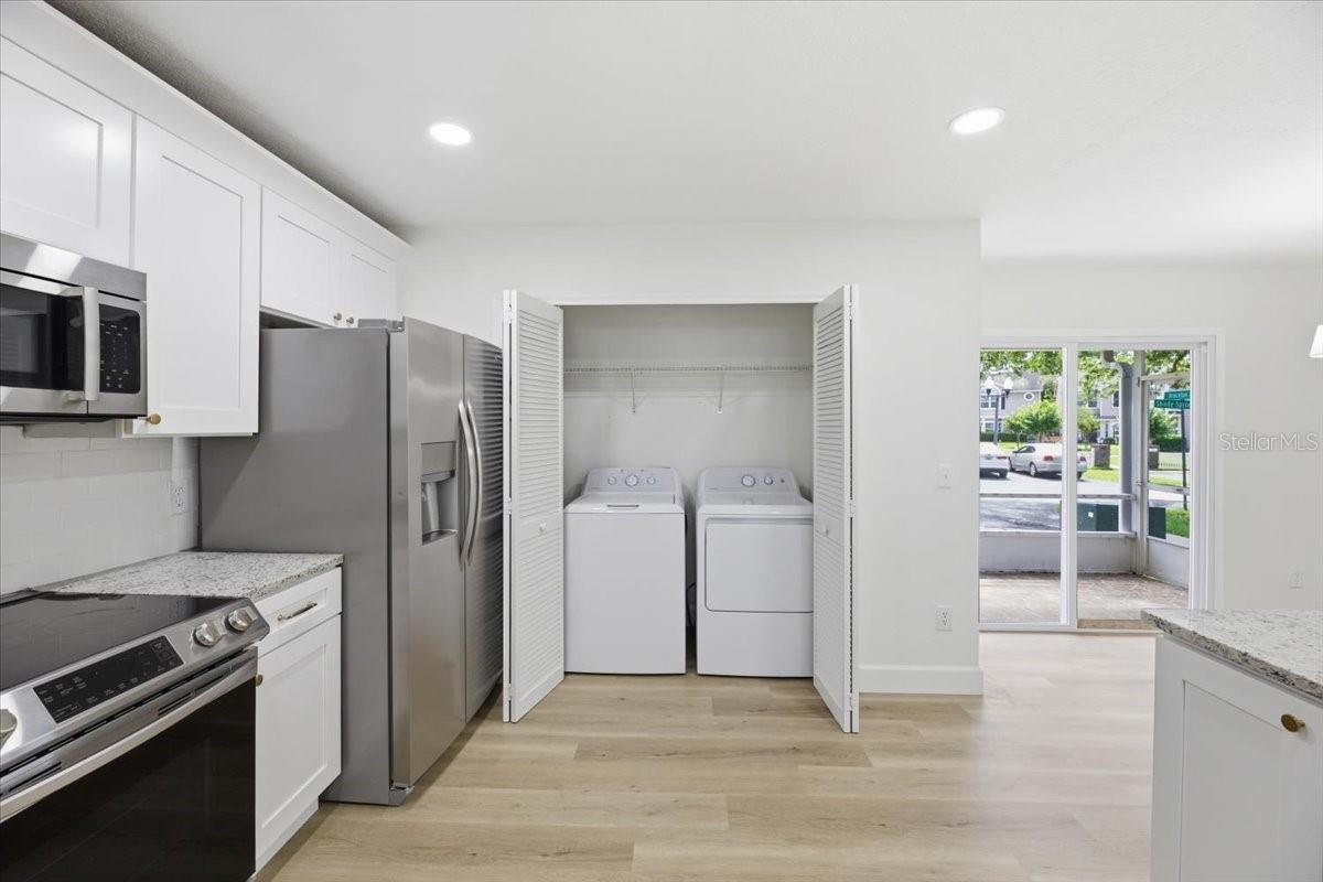 THATCHERS LANDING CONDO 03 - Residential
