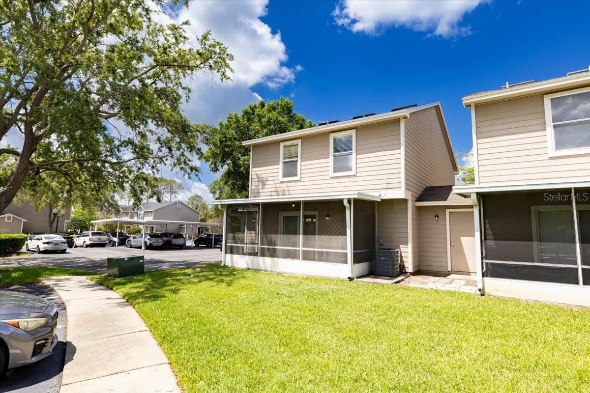 THATCHERS LANDING CONDO 03 - Residential