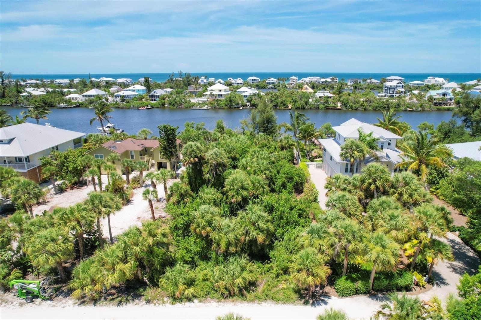 PALM ISLAND ESTATE - Land