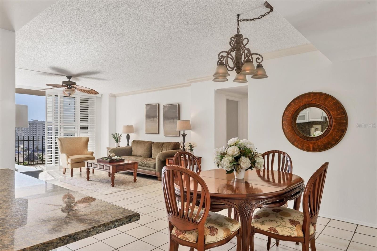 LIDO BEACH CLUB - Residential