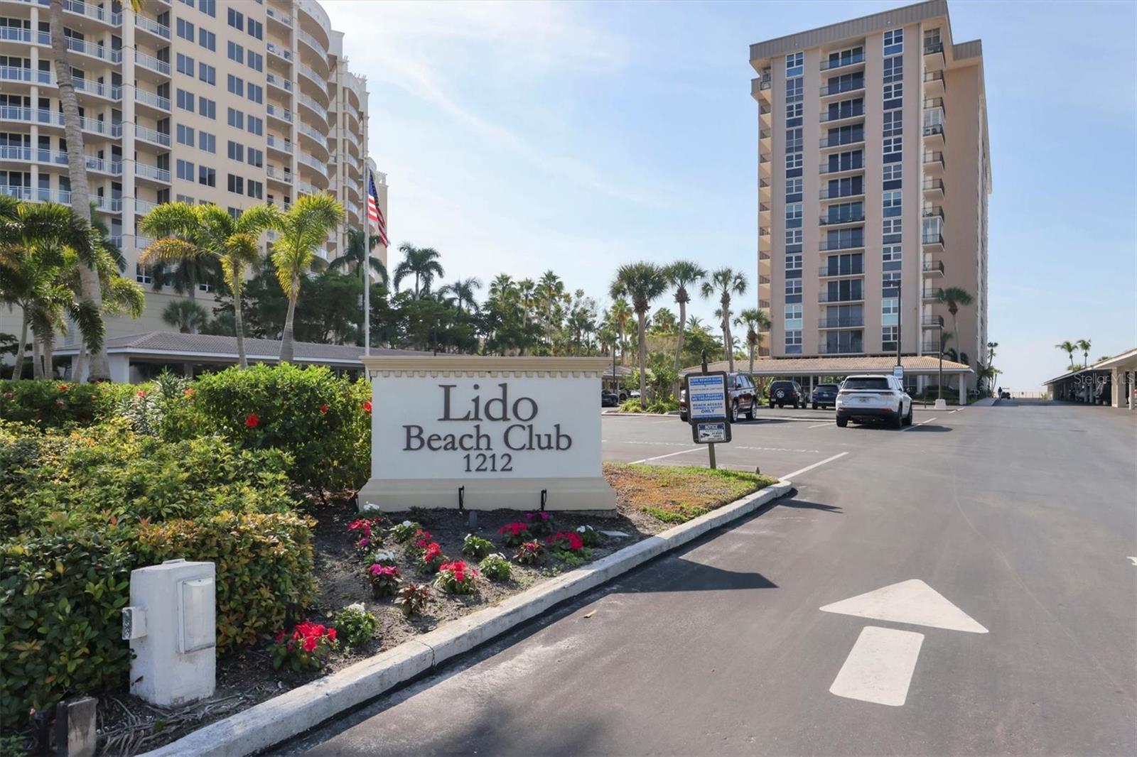 LIDO BEACH CLUB - Residential