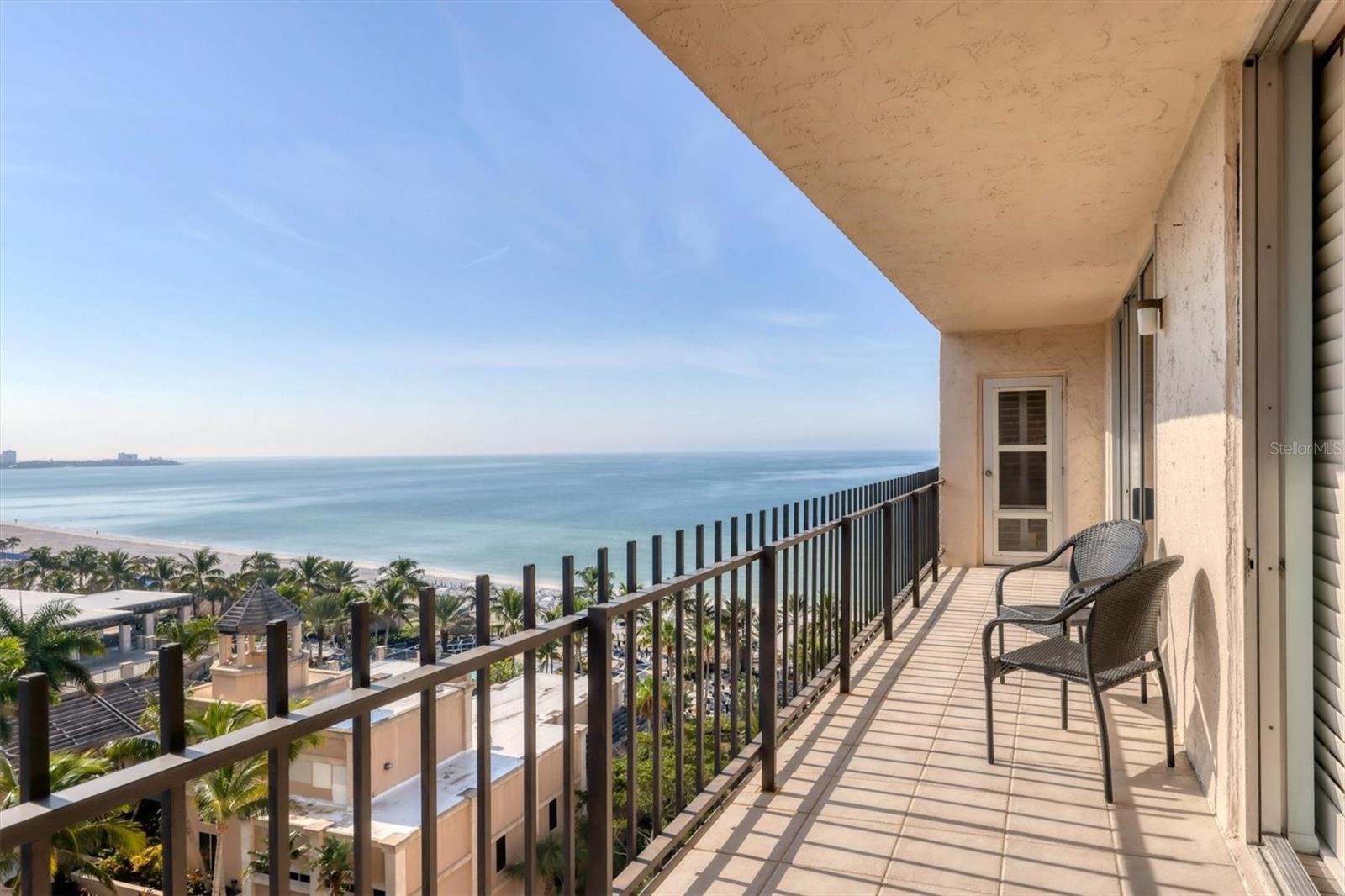 LIDO BEACH CLUB - Residential